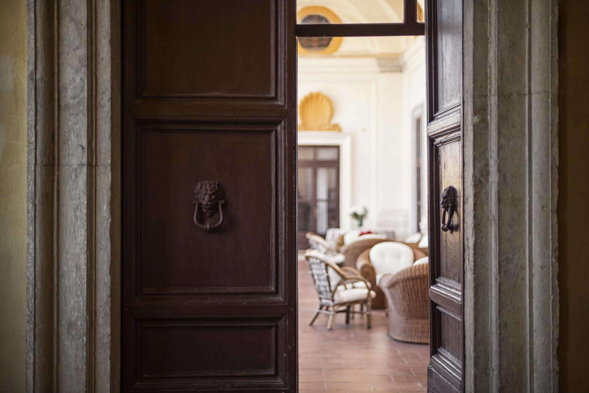 ホテル Residenza Principi Ruspoli チェルヴェーテリ エクステリア 写真